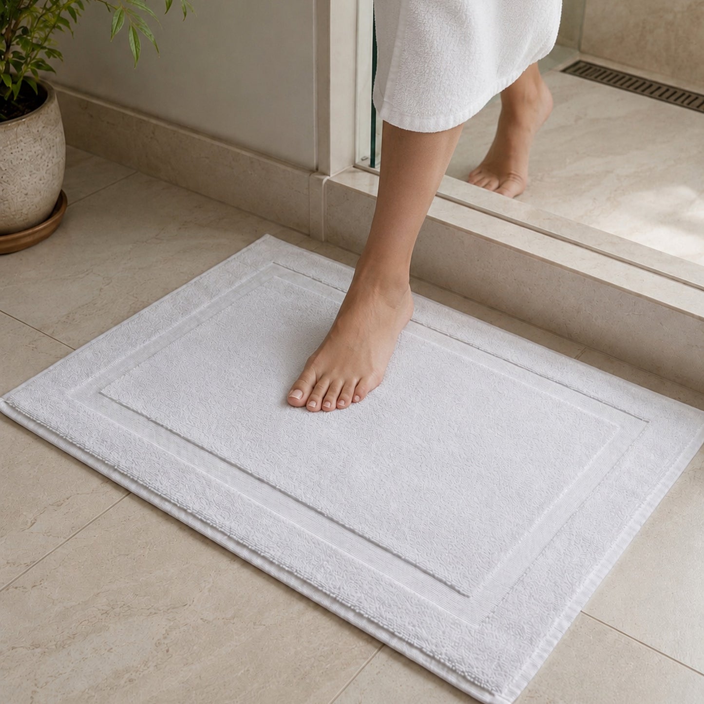 Premium Cotton Bath Mat – 1000 GSM