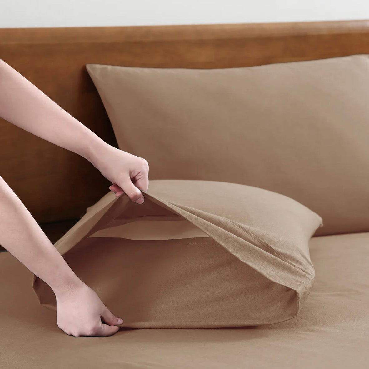 SOLID BedSheet Set- 300 Thread Count