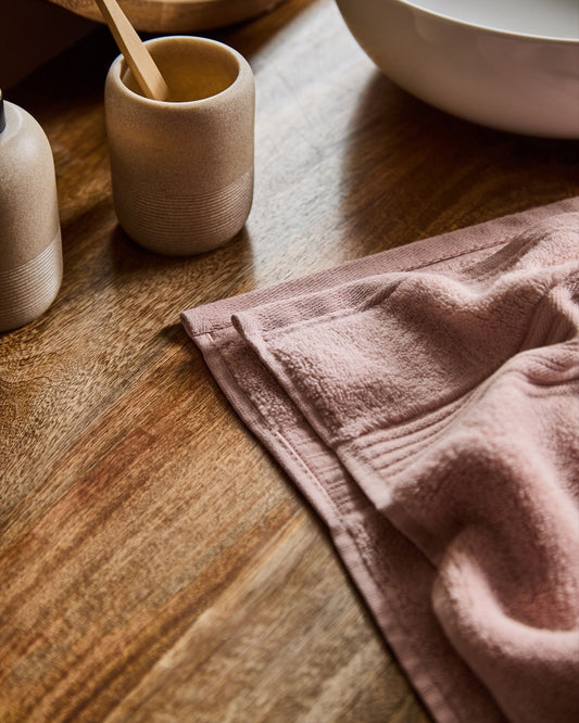 ULTIMATE LUXURY HAND & BATH TOWEL